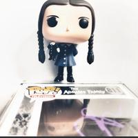 Funko Pop The Family Addams: Mercoledì autografat