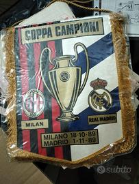 gagliardetto ufficiale Milan