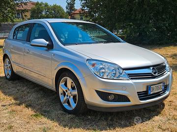 OPEL ASTRA BENZINA TAGLIANDI CERTIFICATI 