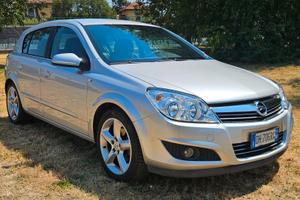 OPEL ASTRA BENZINA TAGLIANDI CERTIFICATI 