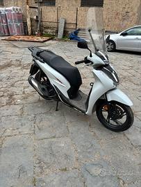 Honda sh 150