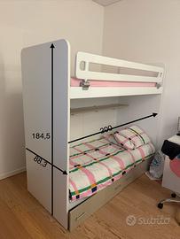 Letto a castello con scala laterale