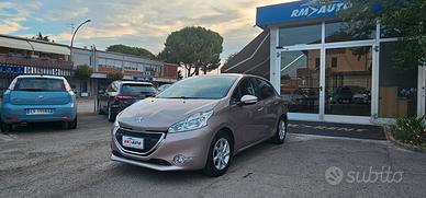 Peugeot 208 1.4 HDi 68 CV Allure solo 49000 Km