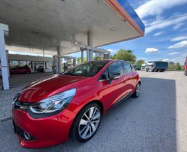 RENAULT Clio 4ª serie - 2015