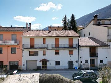 BIFAMILIARE ABRUZZO L’AQUILA