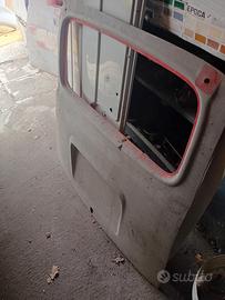 renault 4 del 1985 cilindrata 850