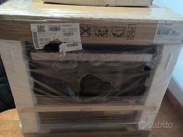 Forno Indesit IB 22RE X NUOVO!!  ancora imballato 