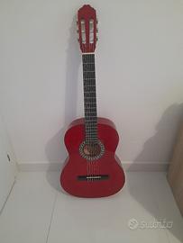 chitarra classica rossa