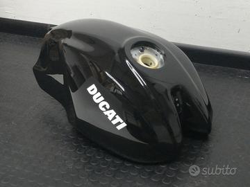 Ducati Monster serbatoio abs