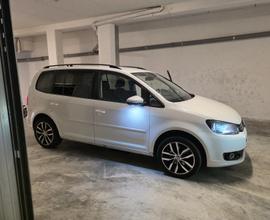 VOLKSWAGEN Touran 2ª serie - 2011 EURO 5