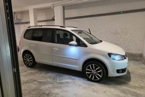 VOLKSWAGEN Touran 2ª serie - 2011 EURO 5