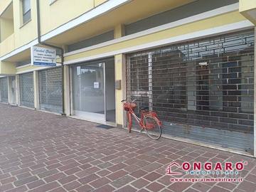 Immobile di 210 m² a Copparo
