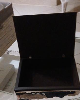 portagioielli  in argento laminato 