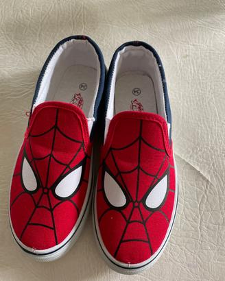 Scarpe spiderman Nr 34