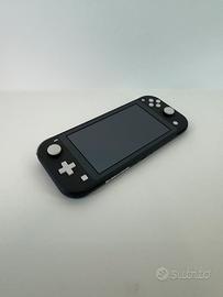 Nintendo switch Nuova + Caricatore e Custodia
