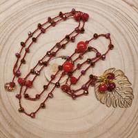 Collana lunga handmade foglia oro