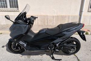 YAMAHA YAMAHA T MAX - T MAX 560 TECH MAX U140431