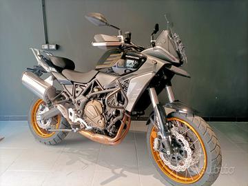 Nuova Qj Motor SRT 700 OPERAZIONE 50%