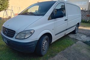 Mercedes vito 111 CDI