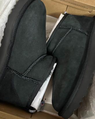 Stivali da neve UGG Mini / Nero 40