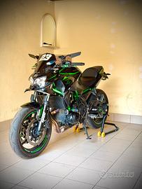 Kawasaki Z650 my2025