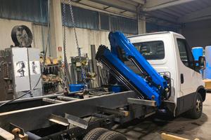 iveco Daily 35C15 gru e ribaltabile TAGICAR 