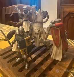 Trio Cavalieri Medievali  Schleich