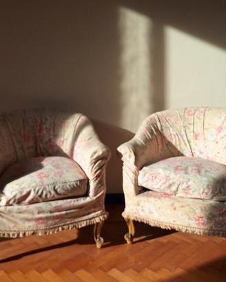coppia di poltrone vintage