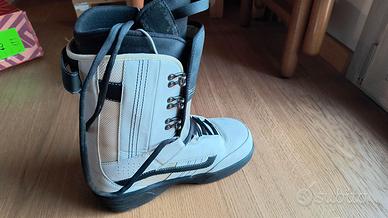 scarponi snowboard vans