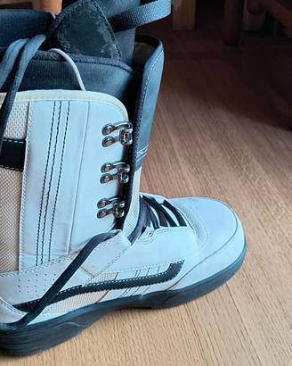 scarponi snowboard vans