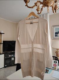 Cardigan beige elegante e casual