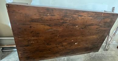 Tavolo basso indonesiano