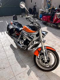 Hyosung Aquila GV 650 - 2012