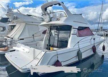 Faeton Moraga Flybridge 11 metri