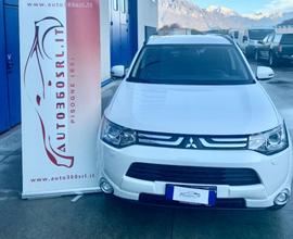 MITSUBISHI Outlander 2.2 DI-D 4WD Instyle AUT.