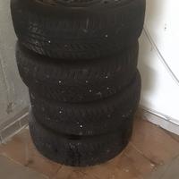 Gomme Winter 215/65 R15 con cerchioni