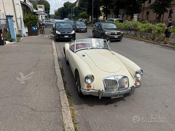 Mg 1600