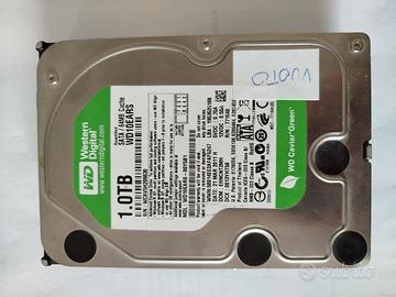 HDD da 1000 Gb in formato 3.5", interfaccia S-ATA.