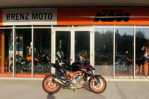 KTM 1290 Super Duke R my22
