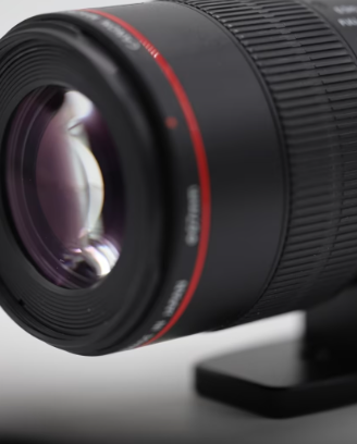 Canon EF 100 L IS USM