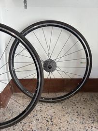 Coppia Ruote Bontrager Race bici da corsa