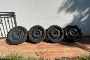 4 Gomme invernali con cerchi