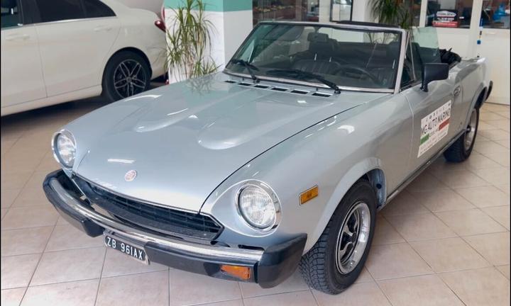 FIAT SPIDER 124 - ANNO 1982