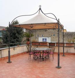 Gazebo in ferro battuto