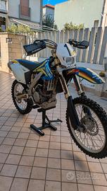Suzuki rmz 250