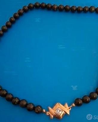 COLLANA CON PERLE NERE – BIGIOTTERIA