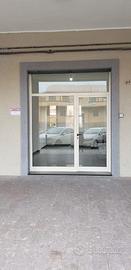 Locale commerciale pieno centro,Carbonia