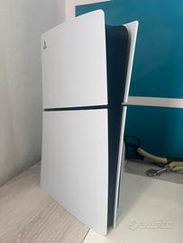 PS5 Slim 1TB COME NUOVA (usata 3 volte) con GARANZ