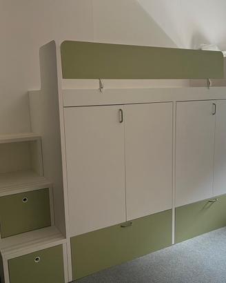 Letto singolo a castello con armadio
