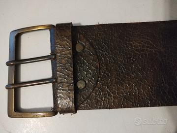 cinta in pelle Sandro Ferrone